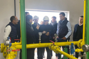 Axel Kicillof inauguró el gas en Pirovano y cruzó a Milei: "Es criminal parar las obras"